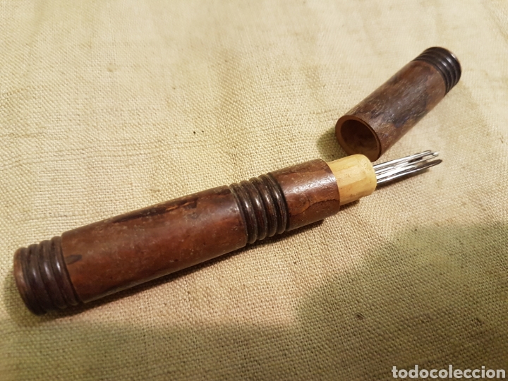 Antig&uuml;edades: Antiguo alfiletero madera - Foto 2