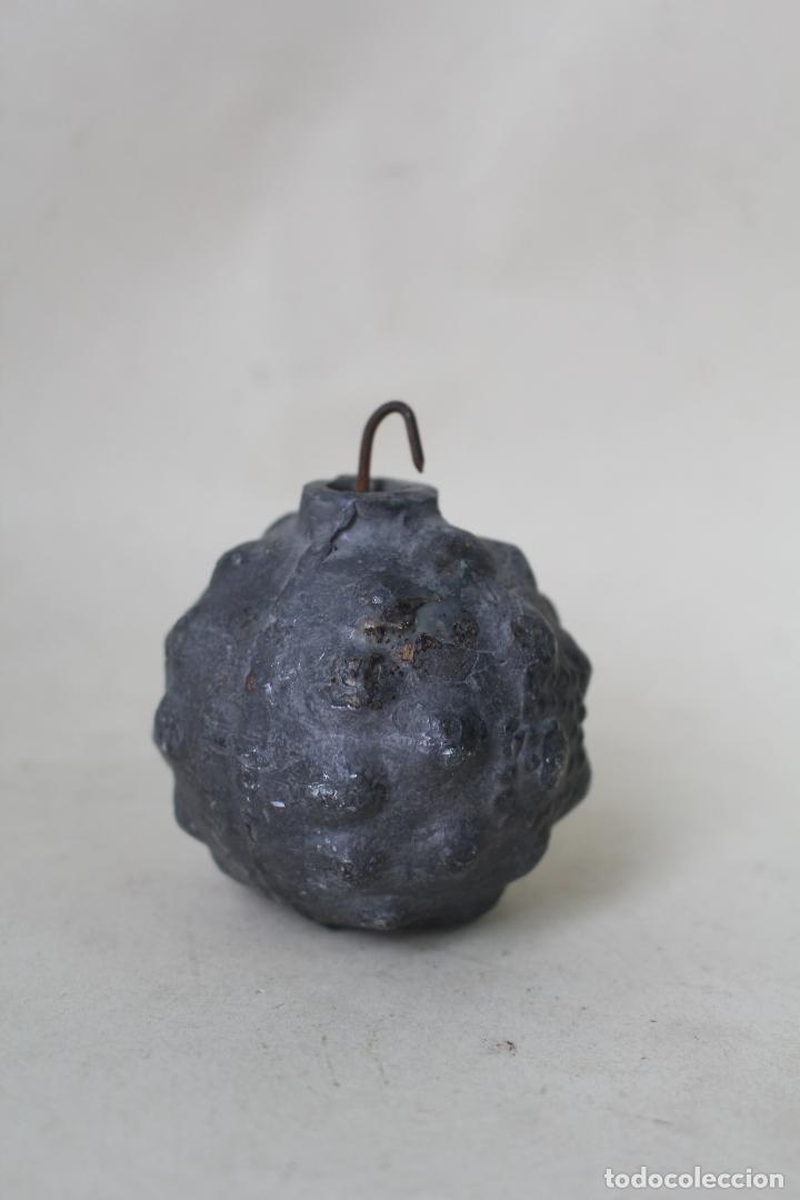 Antig&uuml;edades: pesa de plomo - Foto 1