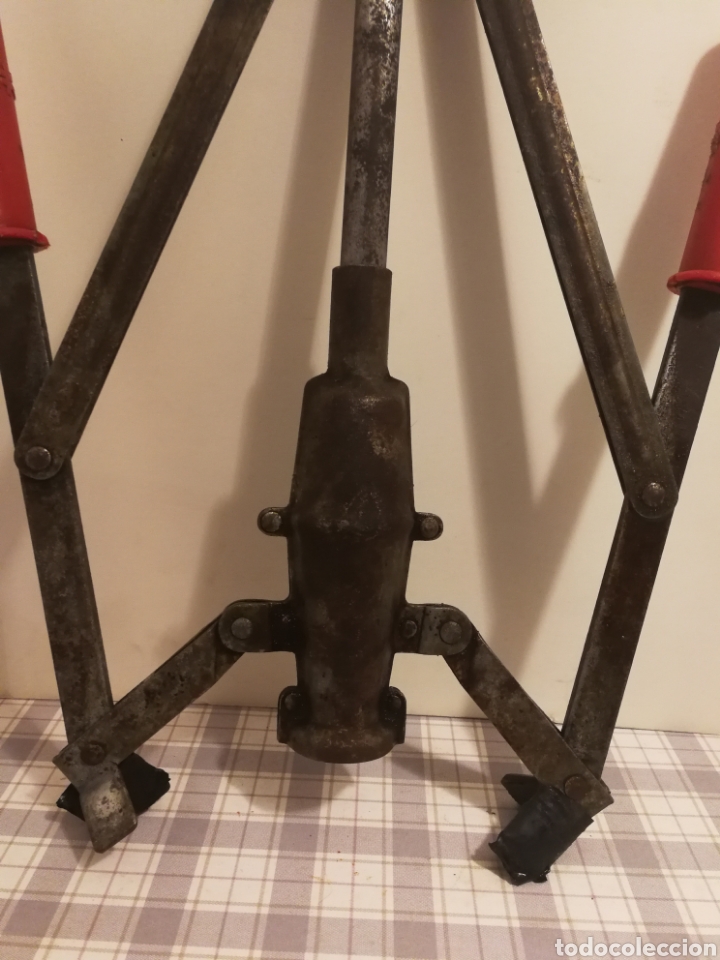 Antig&uuml;edades: ENCORCHADORA MANUAL - Foto 2
