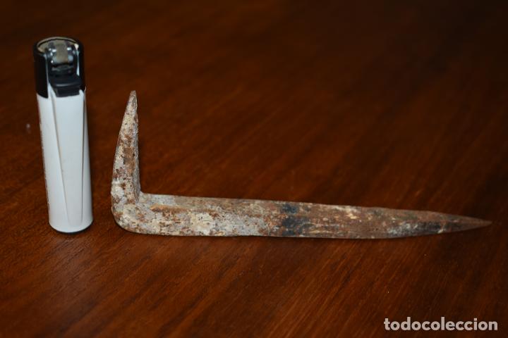 Antig&uuml;edades: ANTIGUO CLAVO ALCAYATA - Foto 2