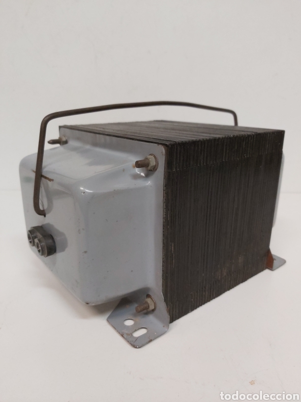Antig&uuml;edades: Transformador 125v 3000w - Foto 2