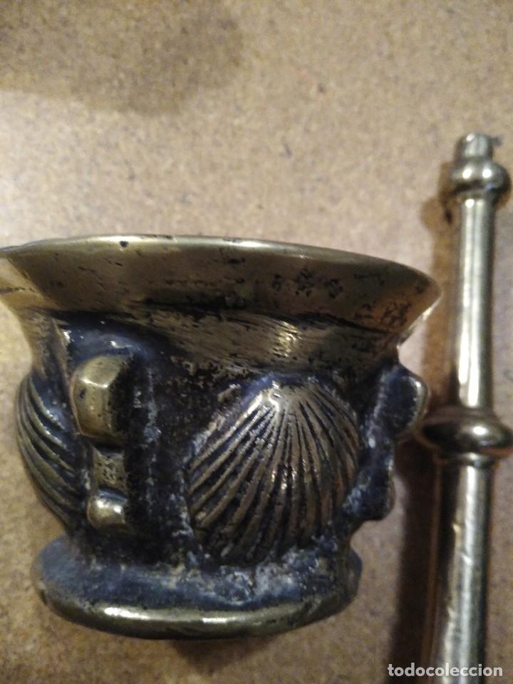 Antig&uuml;edades: ANTIGUO MORTERO ALMIREZ DE BRONCE DE &Eacute;POCA CON CONCHAS - Foto 3