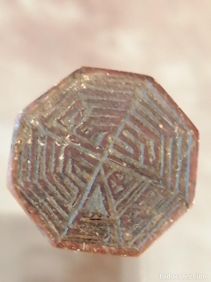 Antig&uuml;edades: ESTUCHE CON SELLO KOREANO Y RECIPIENTE CON LACRE ROJO - Foto 10