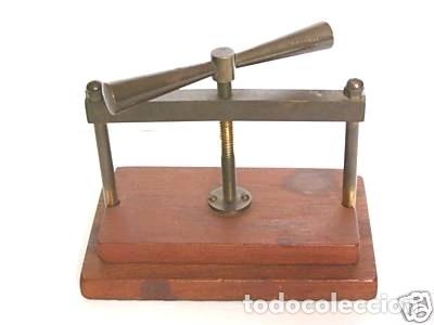 Antig&uuml;edades: Prensa para naipes, 1900-1920 - Foto 8