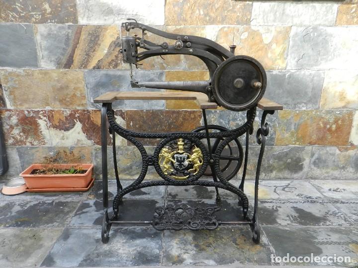 antigua maquina de coser manual sun. fabricada - Buy Other antique sewing  machines on todocoleccion