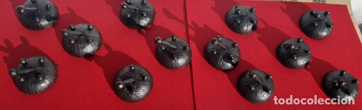 Antig&uuml;edades: Clavos de forja grandes - Foto 1