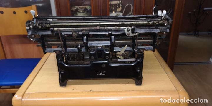 Antig&uuml;edades: Maquina escribir HIspano Olivetti - Foto 4