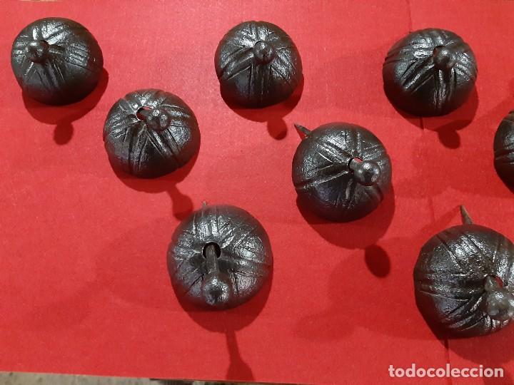 Antig&uuml;edades: Clavos de forja de gran tama&ntilde;o - Foto 3