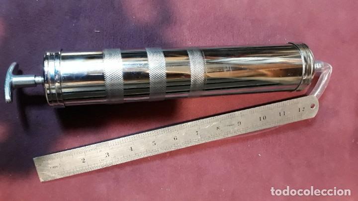 Antig&uuml;edades: &Uacute;til o bomba para fluidos - Foto 1