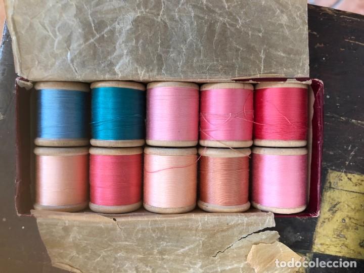 Antig&uuml;edades: CAJA CON ALGOD&Oacute;N PARA BORDAR EN CARRTES DE 150 YARDAS - Foto 2