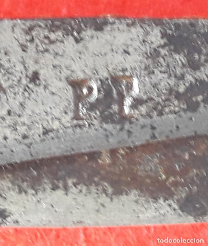 Antig&uuml;edades: TIJERAS DE FORJA CON MARCAJE P P - Foto 2