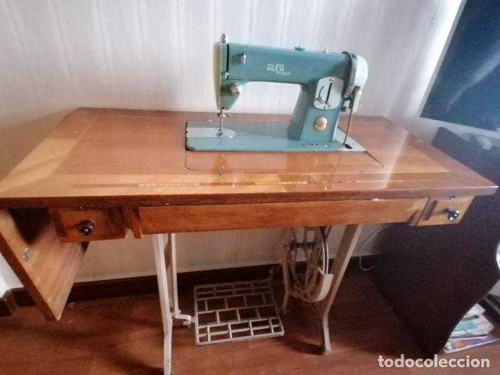 maquina de coser antigua alfa eléctrica con ped - Compra venta en  todocoleccion