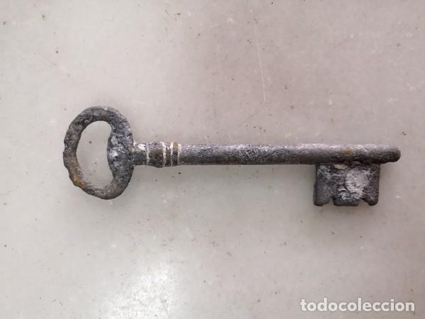 Antig&uuml;edades: ANTIGUA LLAVE MUY RARA 10 CM - Foto 1