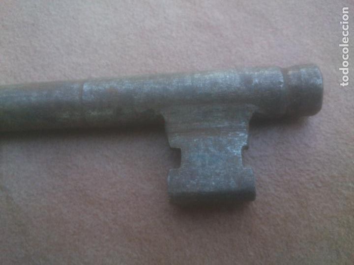 Antig&uuml;edades: ANTIGUA GRAN LLAVE - Foto 3