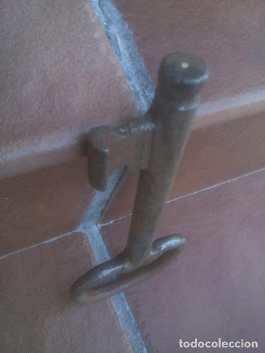 Antig&uuml;edades: ANTIGUA GRAN LLAVE - Foto 8