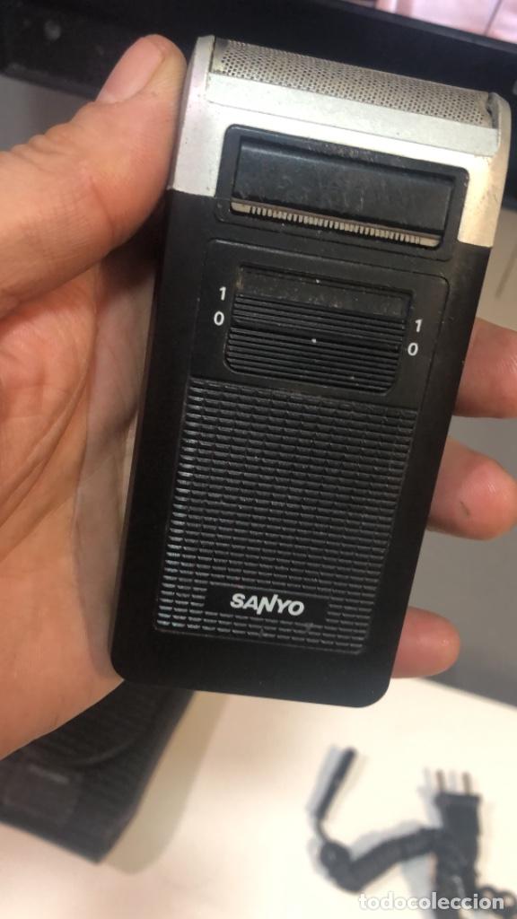 Antig&uuml;edades: Maquina de afeitar sanyo completa funciona perfecta - Foto 6