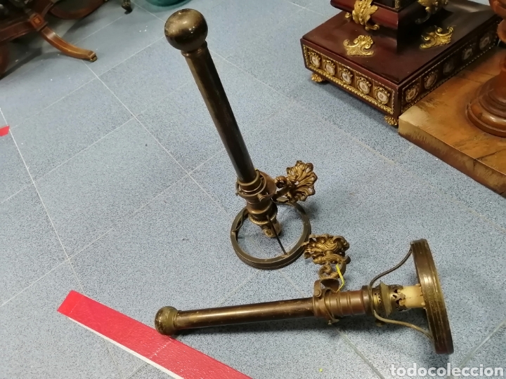 Antig&uuml;edades: Dos apliques bronce y lat&oacute;n - Foto 2