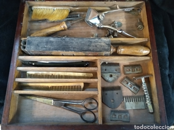 Antig&uuml;edades: Antiguo Malet&iacute;n de barbero, con complementos - Foto 5