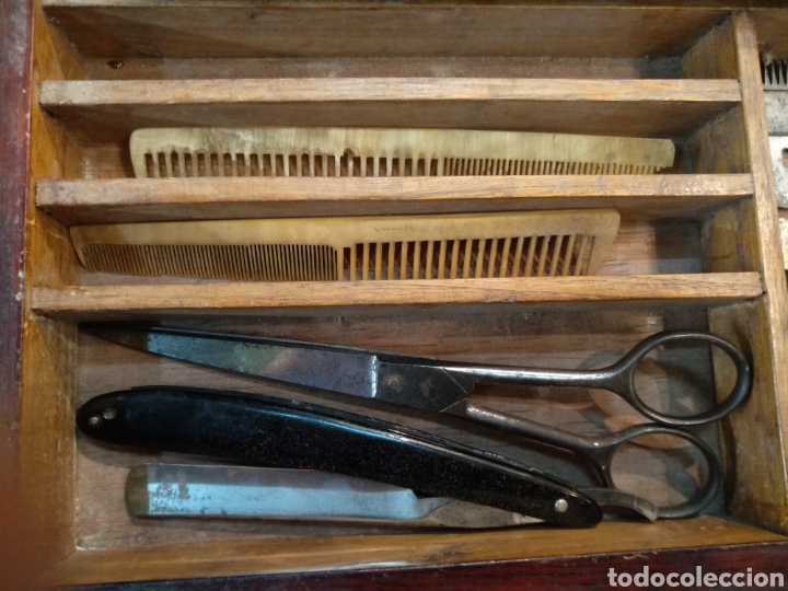 Antig&uuml;edades: Antiguo Malet&iacute;n de barbero, con complementos - Foto 7