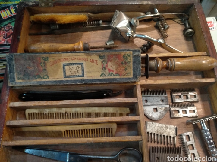 Antig&uuml;edades: Antiguo Malet&iacute;n de barbero, con complementos - Foto 8