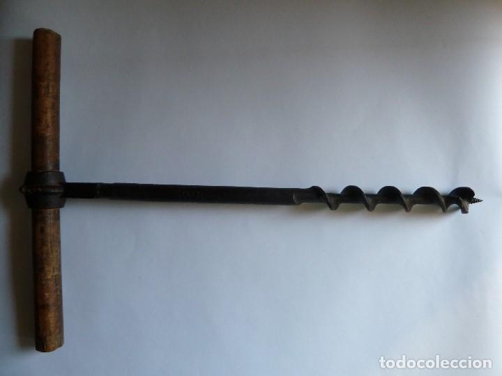 Antig&uuml;edades: ANTIGUA BARRENA GRANDE DE CARPINTERO-CARPINTERIA - Foto 3