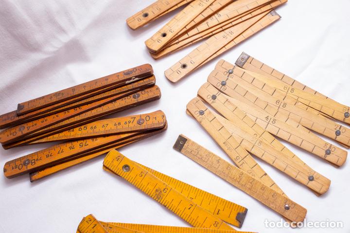 Antig&uuml;edades: lote reglas plegables de madera - Foto 2