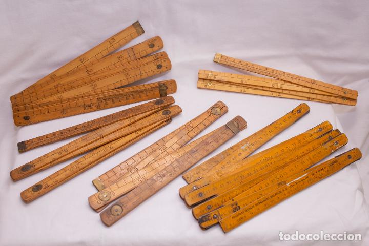 Antig&uuml;edades: lote reglas plegables de madera - Foto 1