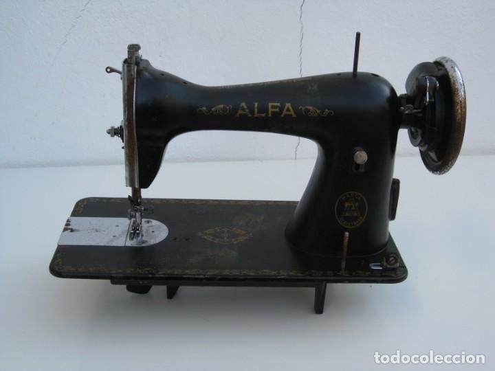maquina de coser alfa de los años 60-70 - Compra venta en