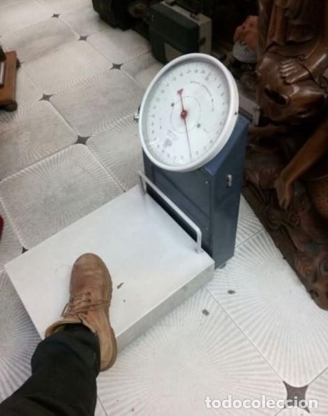 Antig&uuml;edades: BERKEL G30 LP COMERCIAL. BASCULA balanza suelo. - Foto 5