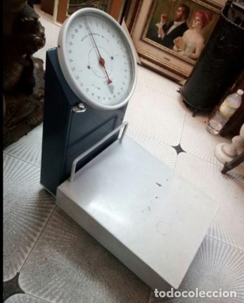 Antig&uuml;edades: BERKEL G30 LP COMERCIAL. BASCULA balanza suelo. - Foto 7