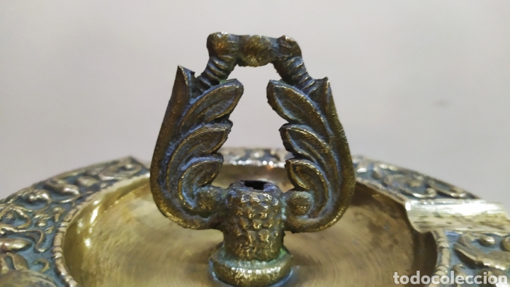 Antig&uuml;edades: Cenicero de Bronce con pie, macizo. - Foto 8