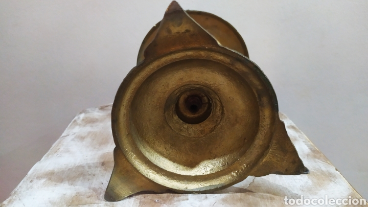 Antig&uuml;edades: Cenicero de Bronce con pie, macizo. - Foto 14