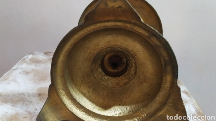 Antig&uuml;edades: Cenicero de Bronce con pie, macizo. - Foto 15