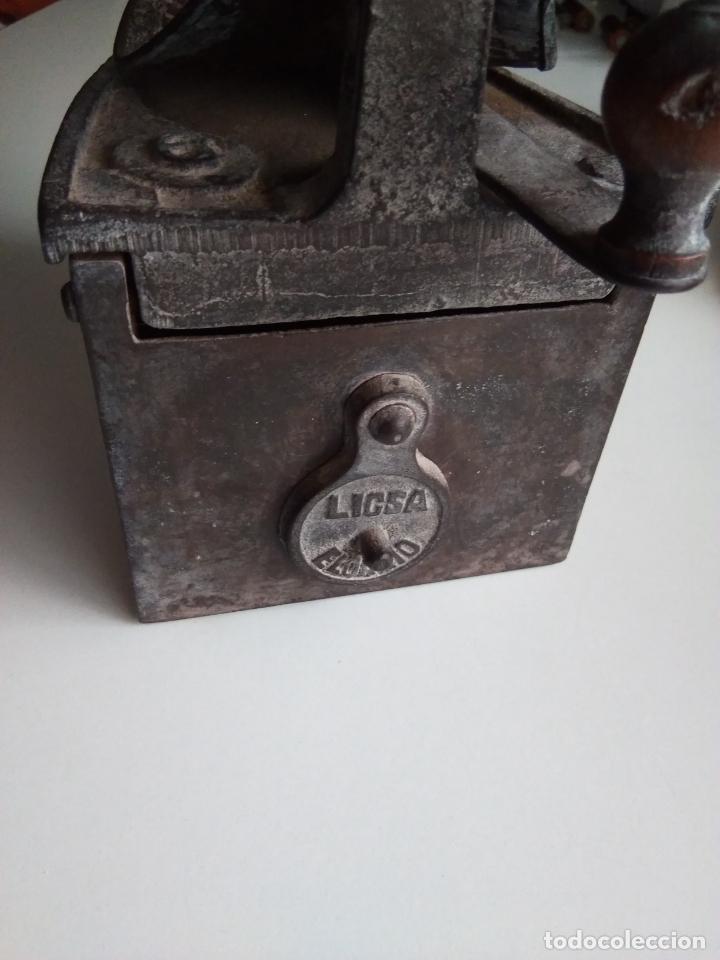 Antig&uuml;edades: PLANCHA DE CARBON DE CHIMENEA LICSA - Foto 7