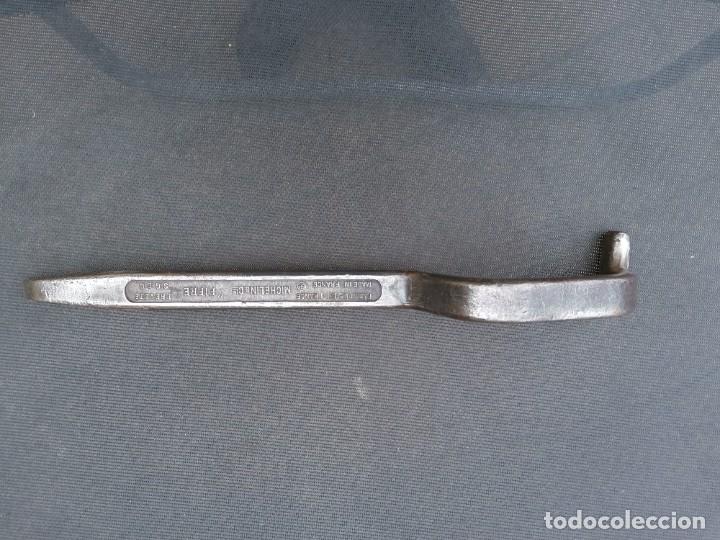 Antig&uuml;edades: HERRAMIENTA PARA CUBIERTAS DE RUEDA. MICHELIN FIFRE - Foto 2