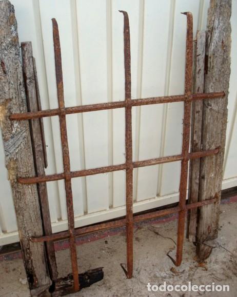 Antig&uuml;edades: Reja antigua de fragua 6 - Foto 2