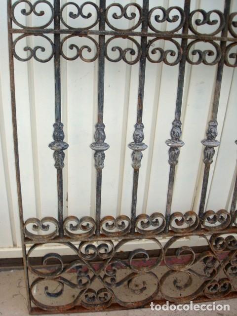 Antig&uuml;edades: Reja antigua siglo XIX - Foto 3