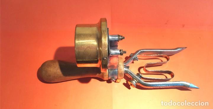 Antig&uuml;edades: COMPROBADOR DE BATERIAS ALLEN. EEUU - Foto 2