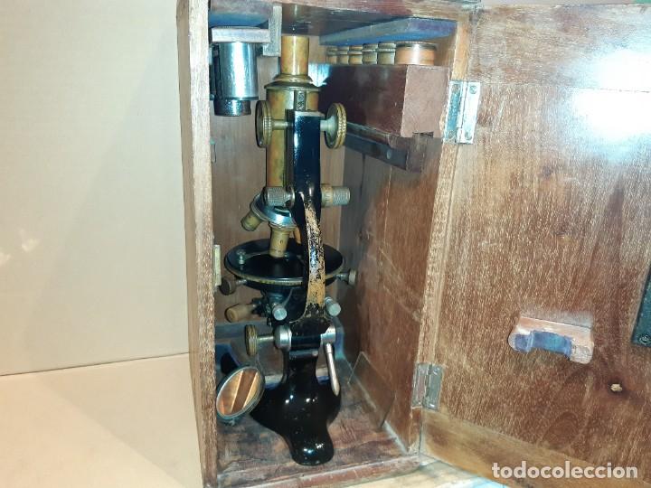 Antig&uuml;edades: Antiguo microscopio cient&iacute;fico - Foto 12