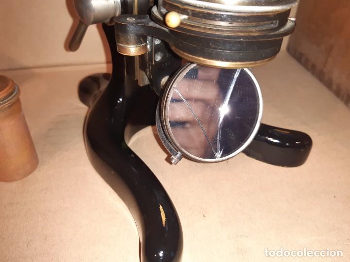 Antig&uuml;edades: Antiguo microscopio cient&iacute;fico - Foto 22