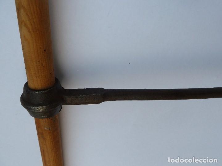 Antig&uuml;edades: ANTIGUA BARRENA MANUAL DE CARPINTERO-CARPINTERIA - Foto 2