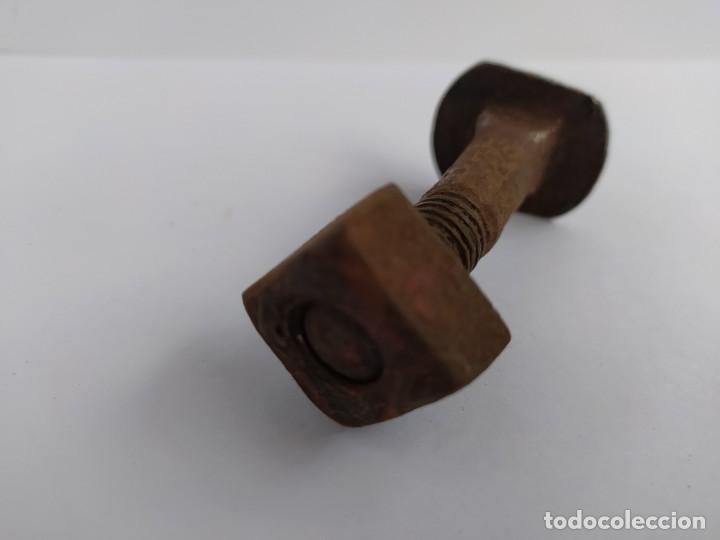 Antig&uuml;edades: ANTIGUO TORNILLO HIERRO FORJADO. - Foto 3