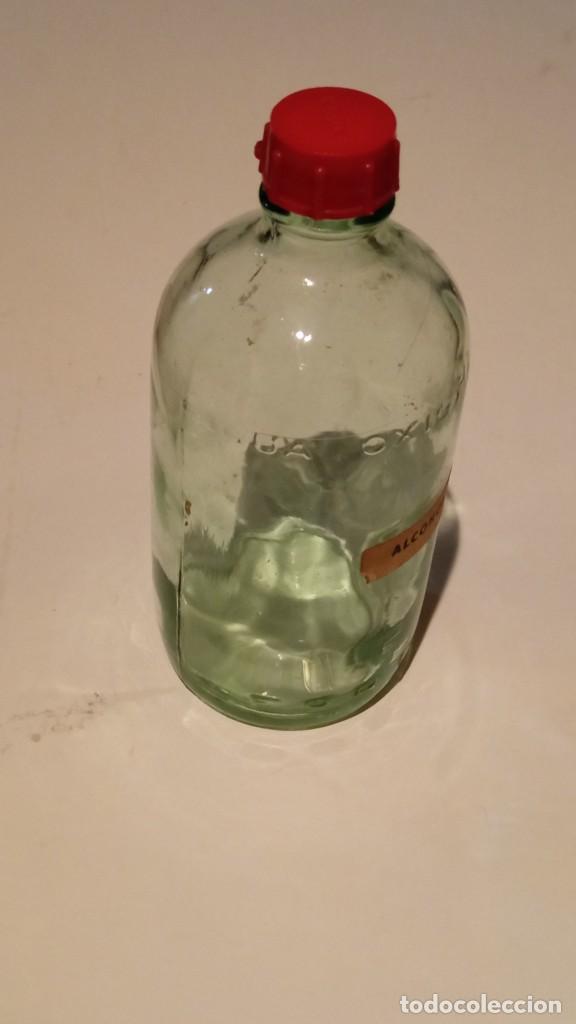 Antig&uuml;edades: BOTELLA DE CRISTAL AGUA OXIGENADA - Foto 4