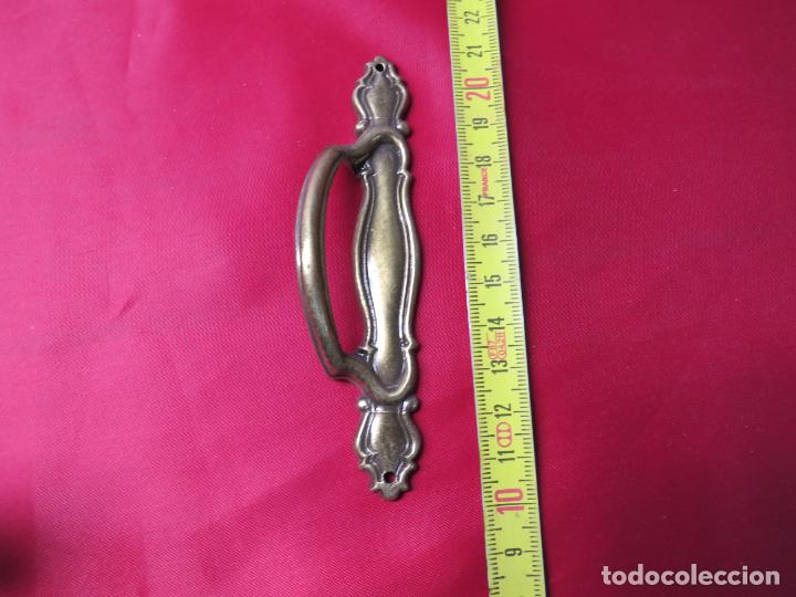 Antig&uuml;edades: LOTE 7 TIRADORES - Foto 2