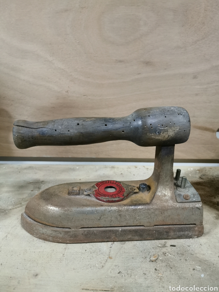 Antig&uuml;edades: Plancha de sastre 1940 marca Rub&iacute;. 125w - Foto 2