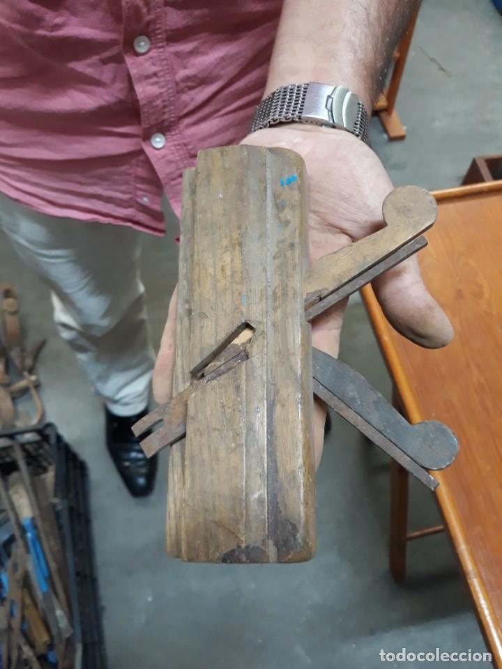 Antig&uuml;edades: CEPILLO MOLDURAS.HERRAMIENTA CARPINTERIA - Foto 2