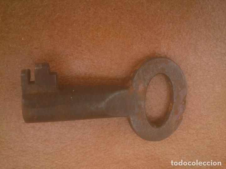 Antig&uuml;edades: ANTIGUA LLAVE HIERRO FORJADO DE COFRE. - Foto 4