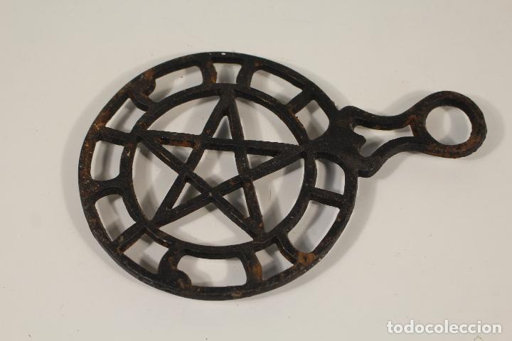 Antig&uuml;edades: planchero estrella de david - Foto 3