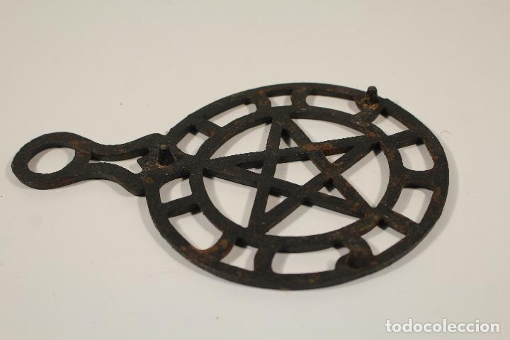 Antig&uuml;edades: planchero estrella de david - Foto 4