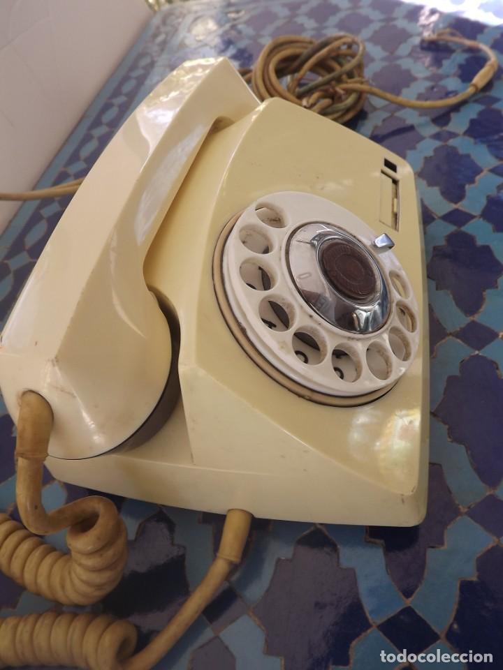 Tel&eacute;fonos: telefono sovietico en baquelita - Foto 1